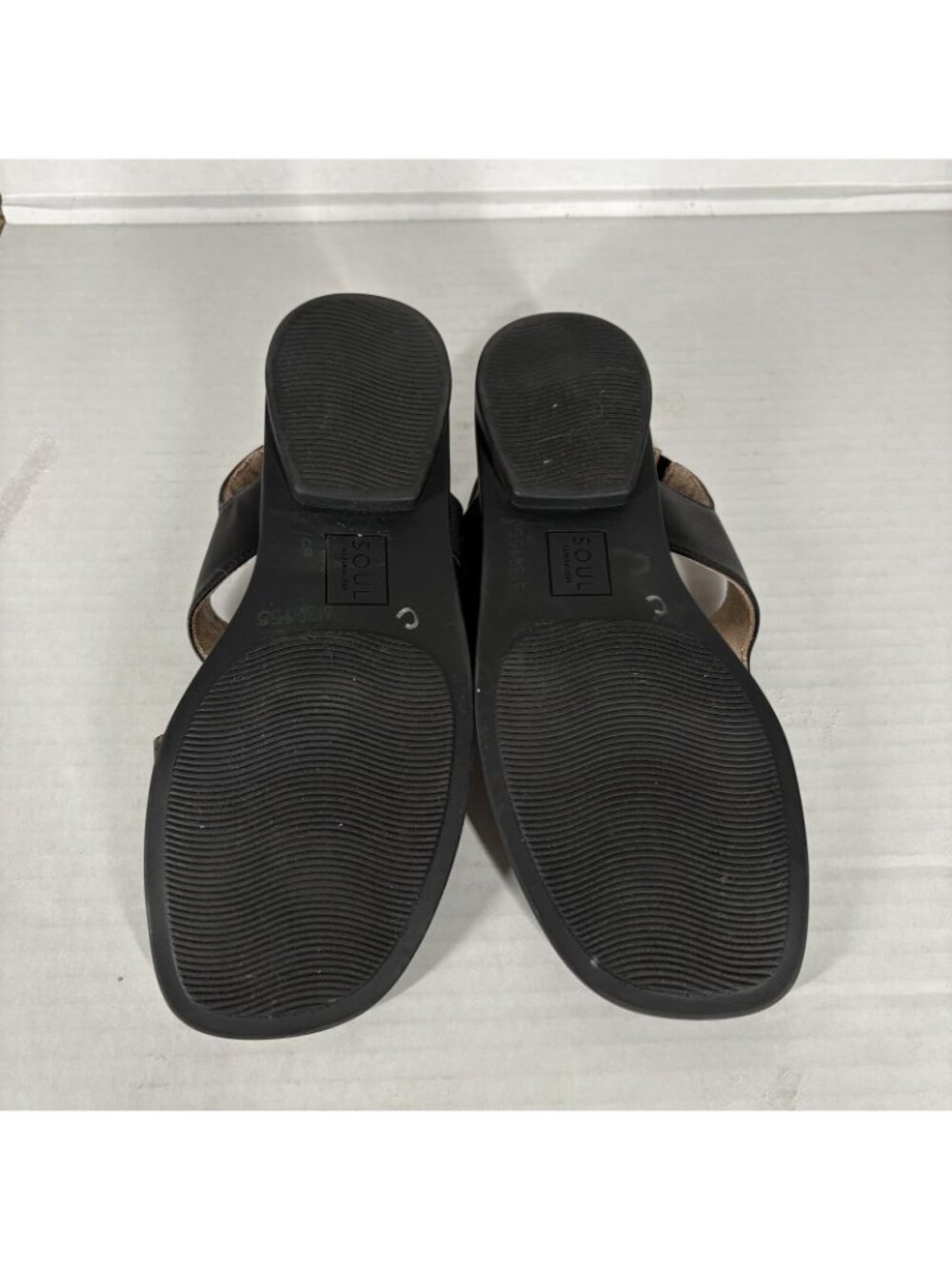 SOUL Naturalizer Women 8.5M Black Faux Leather Comfort Freya Flat Sandals - Picture 12 of 12